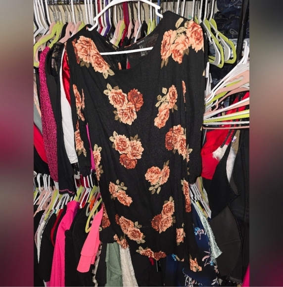 💋5/20 Forever 21 size small floral dress - Picture 1 of 4